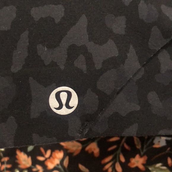 Lulu🍋 Enlite Bra Zip Front Formation Camo Deep Coal size 32DD - Picture 10 of 10